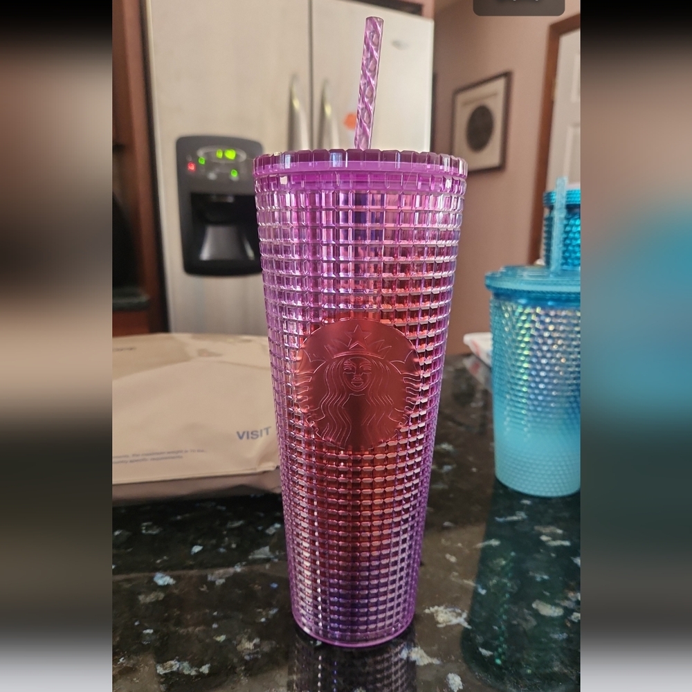 Starbucks Pink/Purple Grid Tumbler 2021 Venti 24oz